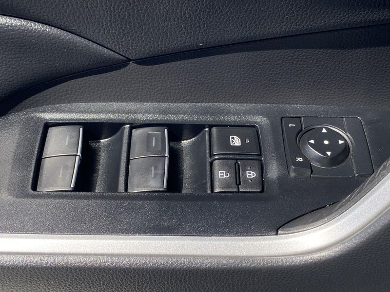 2023 Toyota RAV4 XLEImage 20