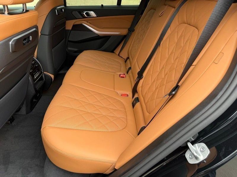 New 2026 BMW X5 M60iImage 29