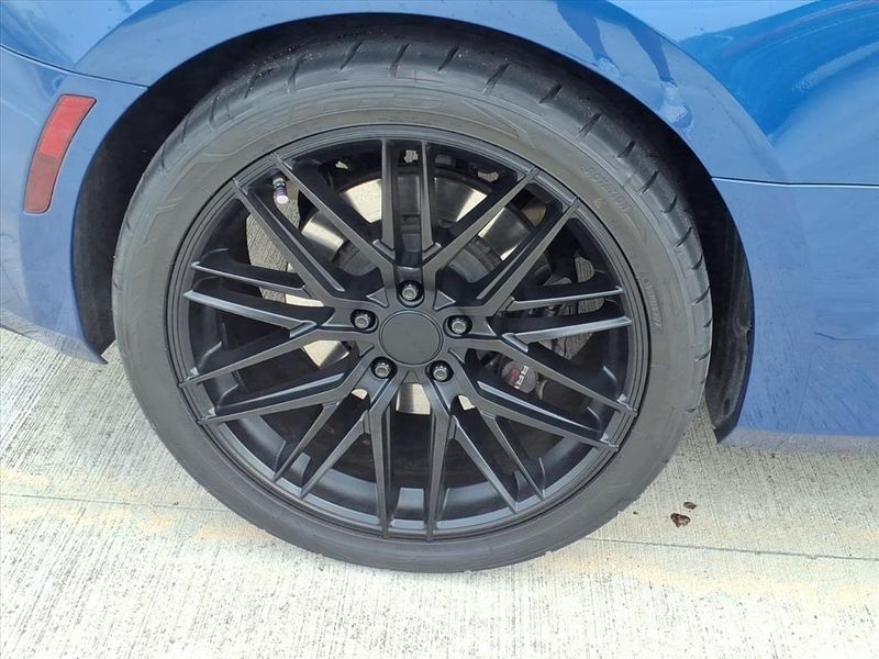 Used 2019 Chevrolet Camaro SSImage 10