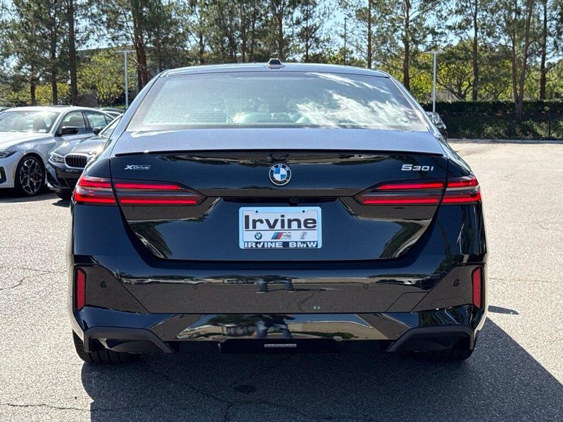 New 2027 BMW 5 Series 530i xDriveImage 9