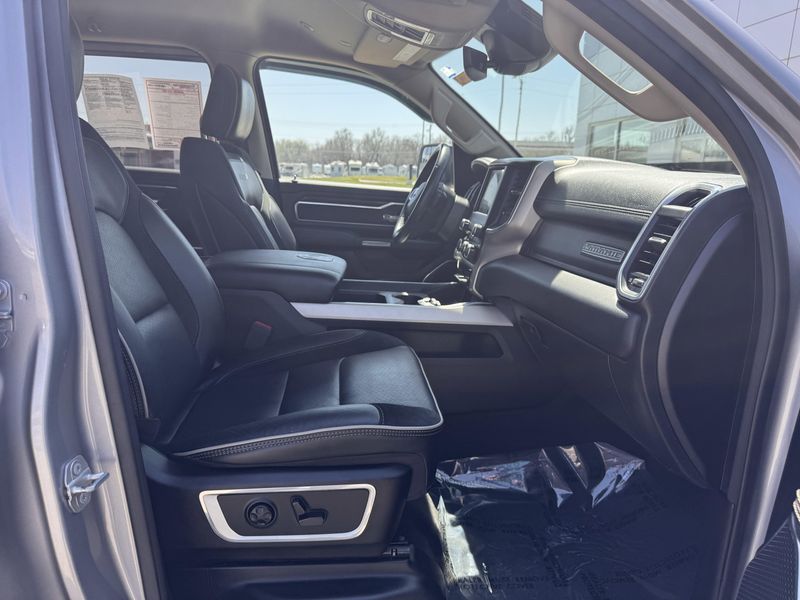 2021 RAM 1500 LaramieImage 16