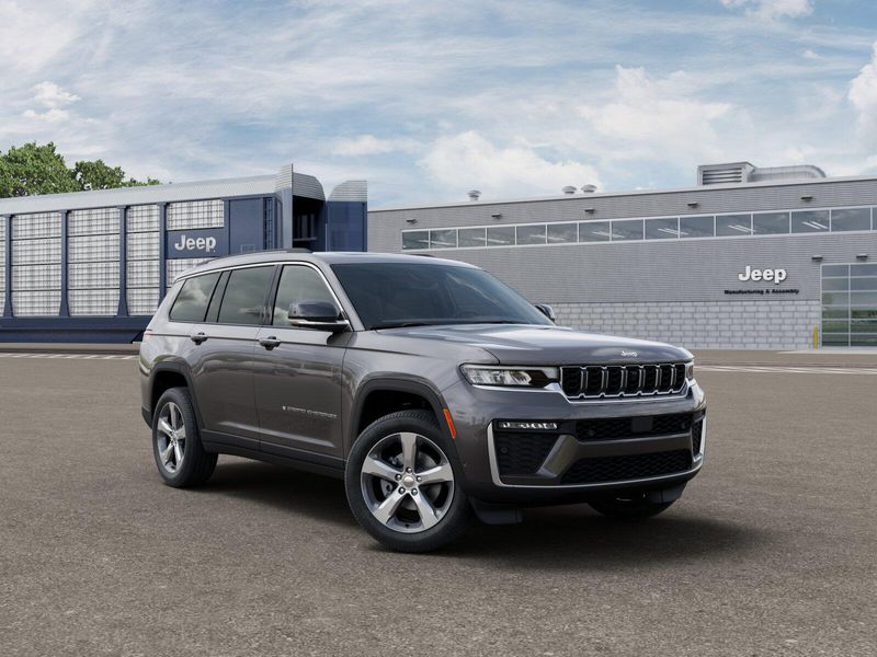 New 2026 Jeep Grand Cherokee L Limited 4x4Image 19