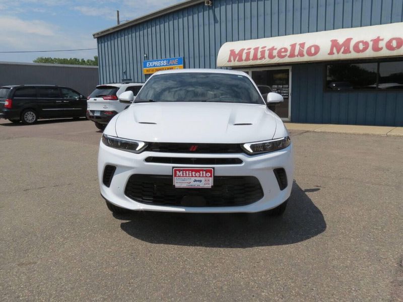 2023 Dodge Hornet Gt Awd in a Q Ball exterior color and Blackinterior. Militello Motors ​507-200-4344 militellomotors.net 