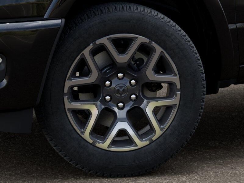 New 2026 RAM 1500 LaramieImage 8