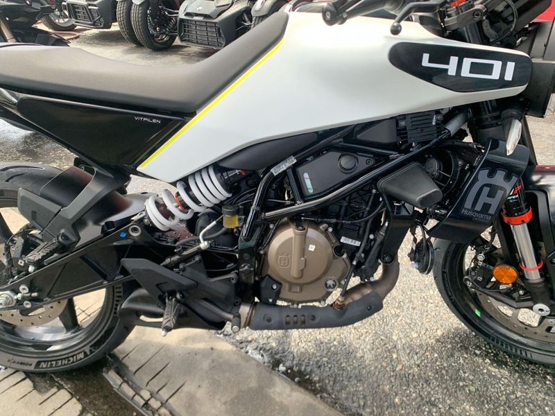 Used 2024 Husqvarna VITPILEN 401 Image 11