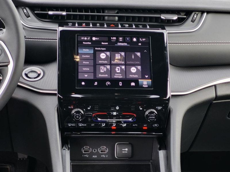 2025 Jeep Grand Cherokee L Altitude X 4x4Image 31