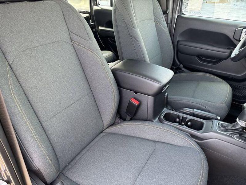 New 2026 Jeep Wrangler 4-door SportImage 11