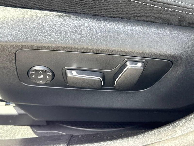 New 2027 BMW 5 Series 530iImage 18