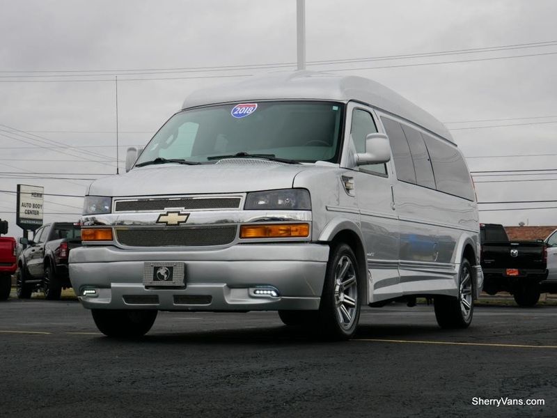 2018 Chevrolet Express 2500 Image 16