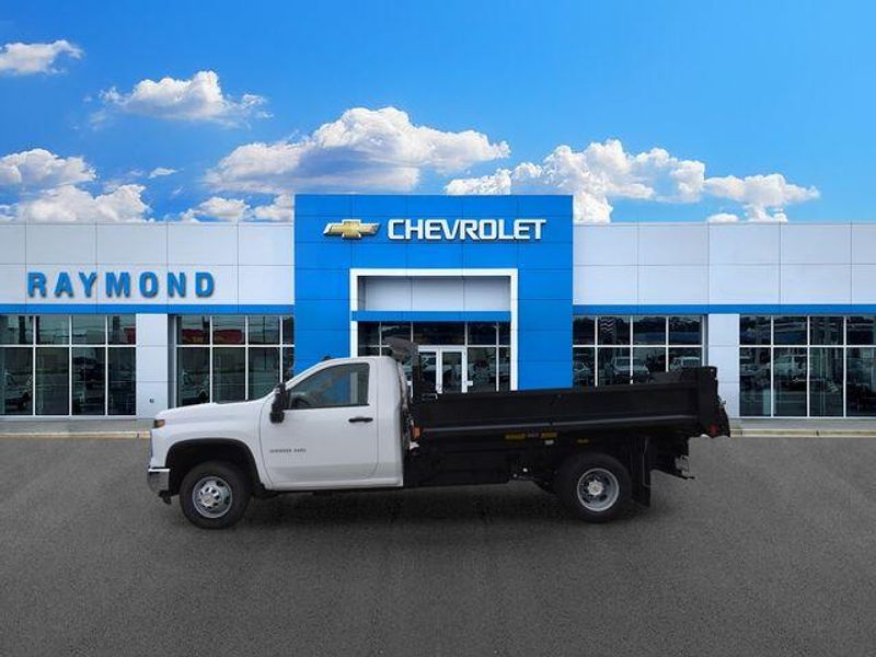 New 2026 Chevrolet Silverado 3500HD Work TruckImage 7