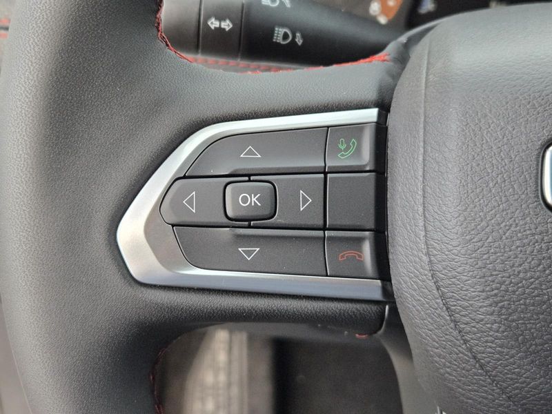 New 2026 Jeep Compass Trailhawk 4x4