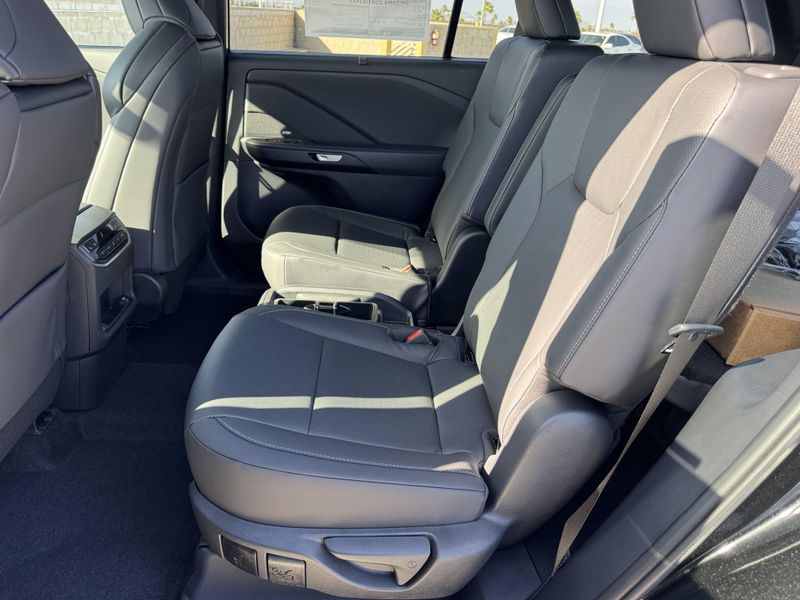 New 2026 Lexus TX 350 F SPORT HandlingImage 29