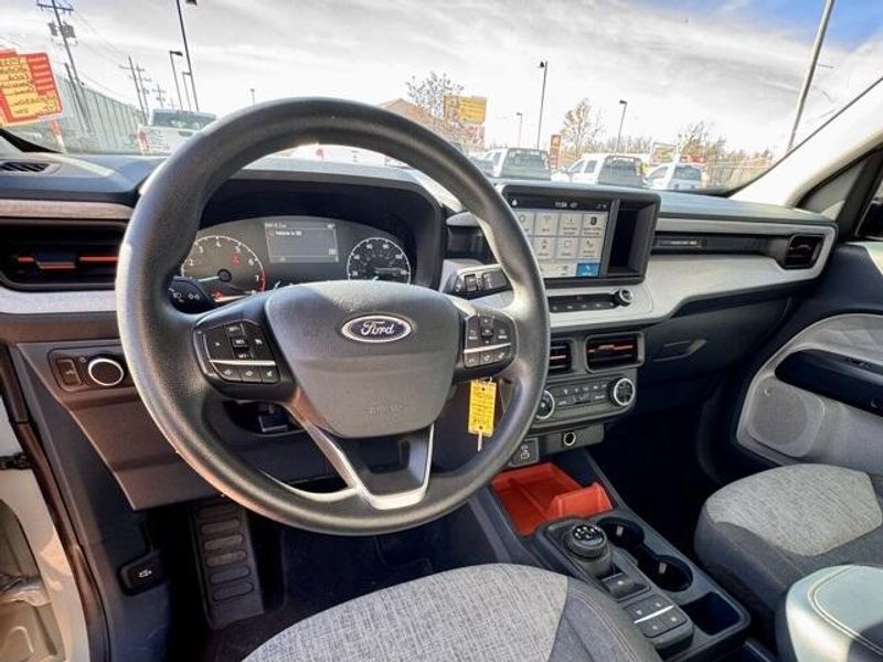 Used 2022 Ford Maverick XLTImage 10