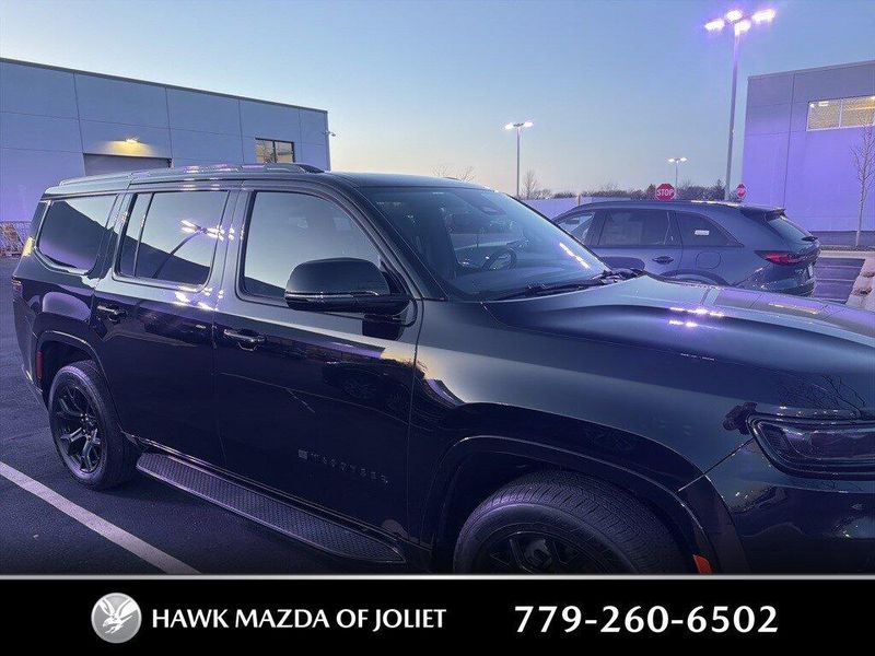 2024 Jeep Wagoneer Series II Carbide photo 3