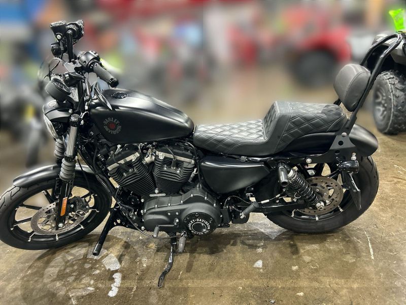 Used 2021 Harley-Davidson SPORTSTER IRON 883 Image 26