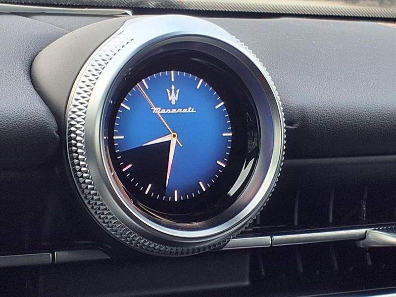 New 2026 Maserati Grecale ModenaImage 17