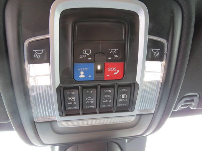 Used 2021 RAM 1500 Rebel 4x4 4dr Crew Cab 5.6 ft. SB PickupImage 23