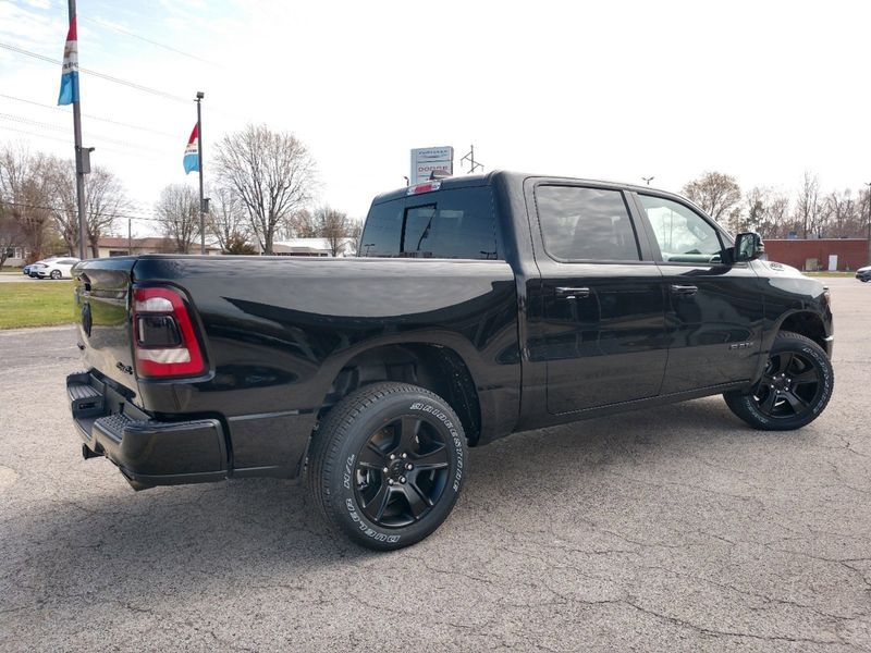 2023 RAM 1500 Big Horn Crew Cab 4x4 5