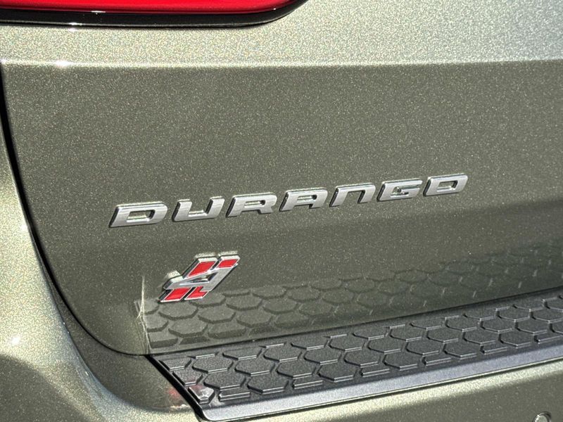 New 2026 Dodge Durango Gt Plus Awd Hemi V8