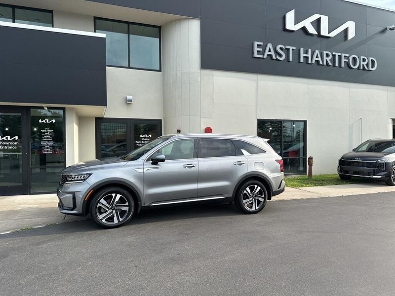 Used 2023 Kia Sorento Hybrid EXImage 1
