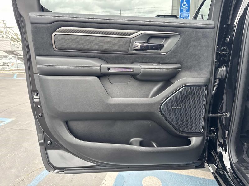 New 2026 RAM 1500 Rho Crew Cab 4x4 5'7' Box