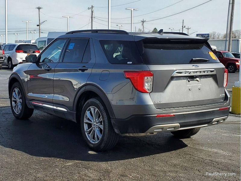 Used 2024 Ford Explorer XLT