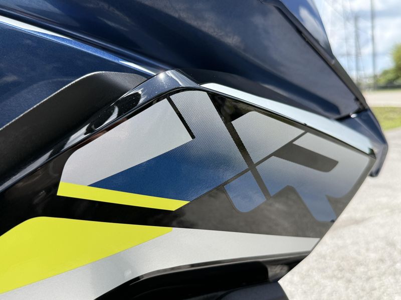 2024 BMW S 1000 XR