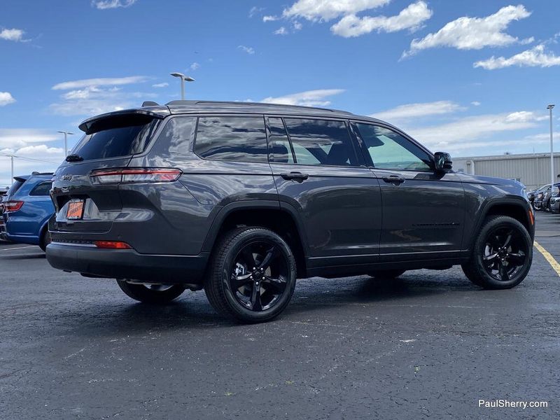 New 2026 Jeep Grand Cherokee L Limited 4x4