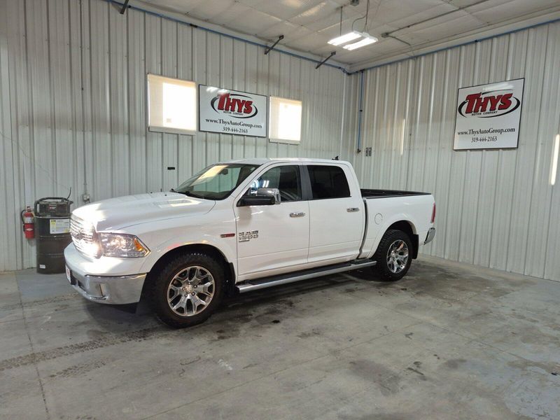 2019 RAM 1500 Classic LaramieImage 24