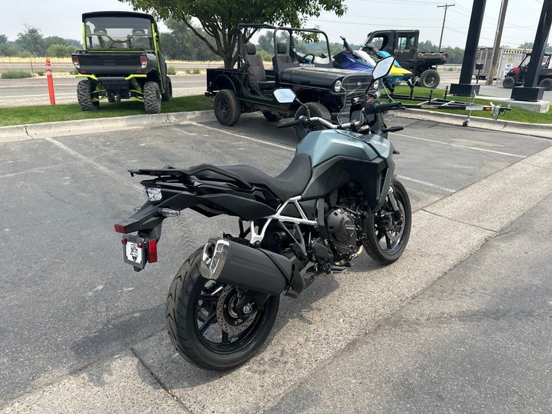 New 2024 Suzuki VSTROM 800 