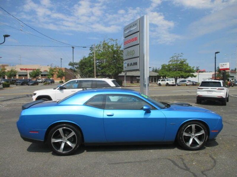 Used 2015 Dodge Challenger R/T Plus ShakerImage 7