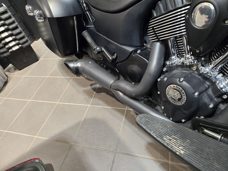 2016 Indian Motorcycle CHIEFTAIN DARK HORSE 49S THUNDER BLACK SMOKE Image 16