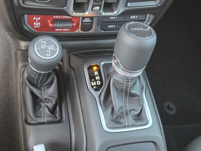 New 2026 Jeep Gladiator Mojave X 4x4