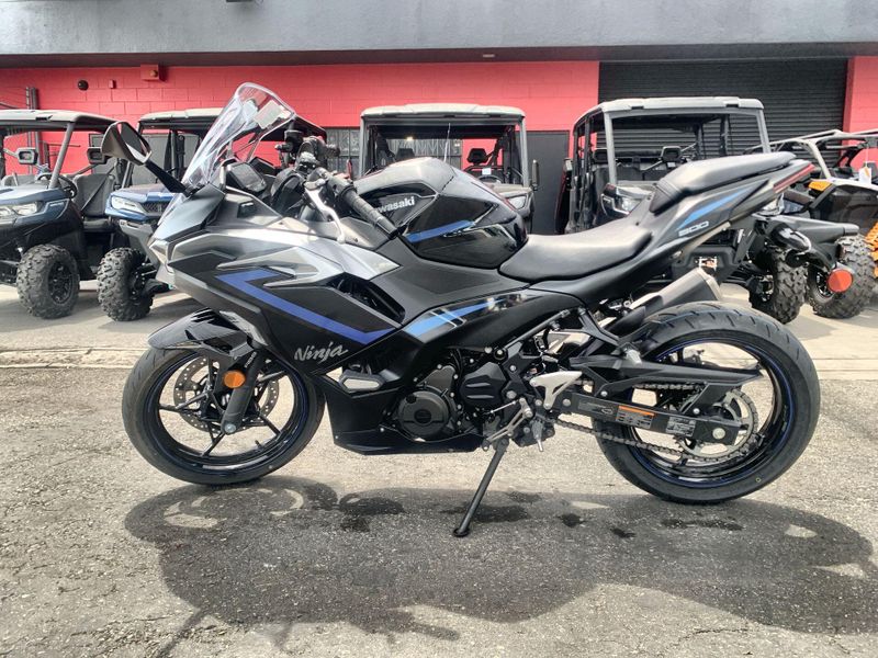 Used 2025 Kawasaki Ninja 500 SE ABS Image 13