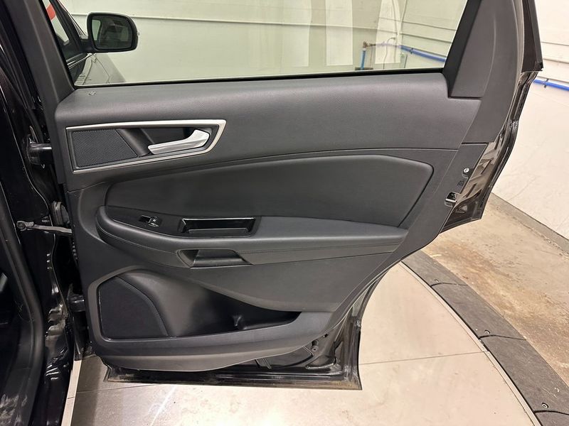 2020 Ford Edge SEL in a Agate Black exterior color and Ebonyinterior. Marina Auto Group (855) 564-8688 marinaautogroup.com 