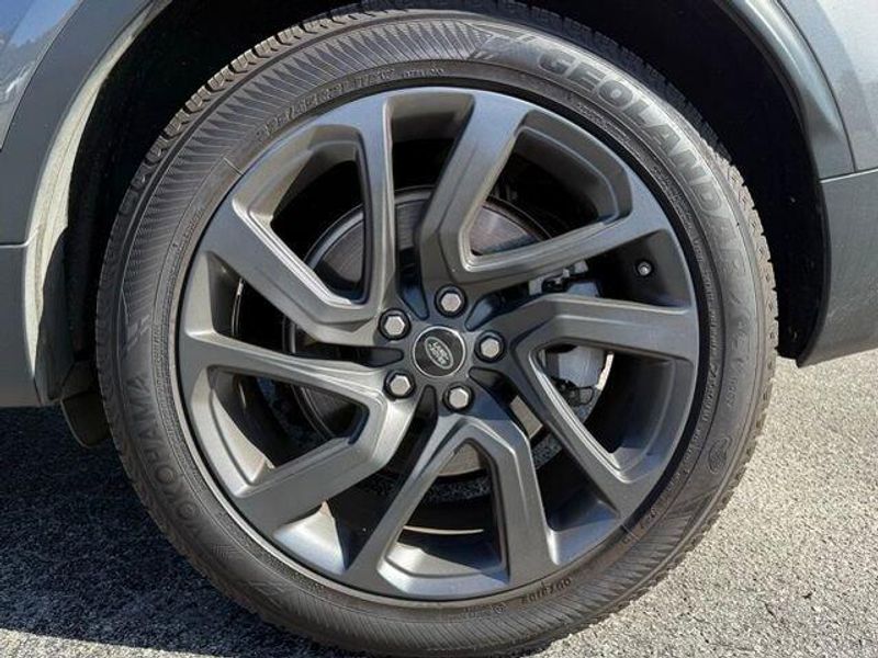 Used 2019 Land Rover Discovery HSE