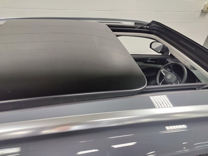 2022 Volkswagen Taos SE 4-Motion AWD w/SunroofImage 6
