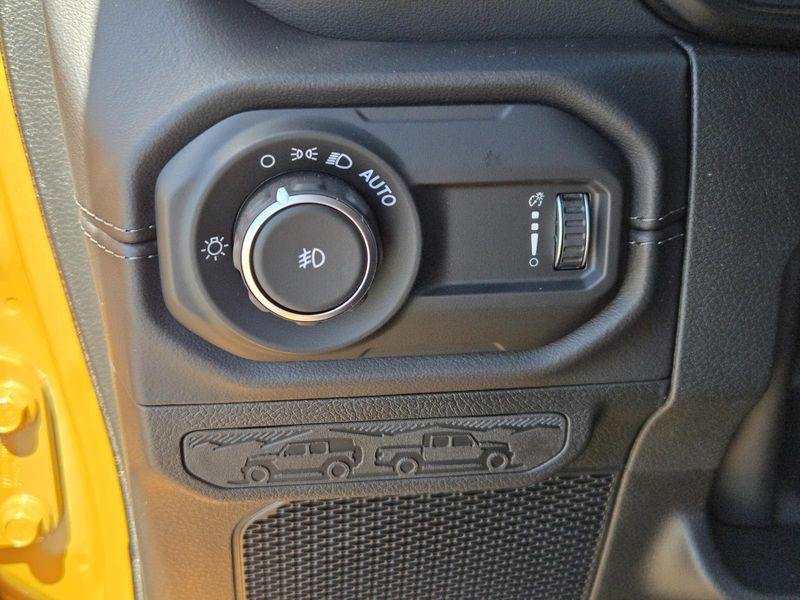 New 2026 Jeep Wrangler 4-door Sahara