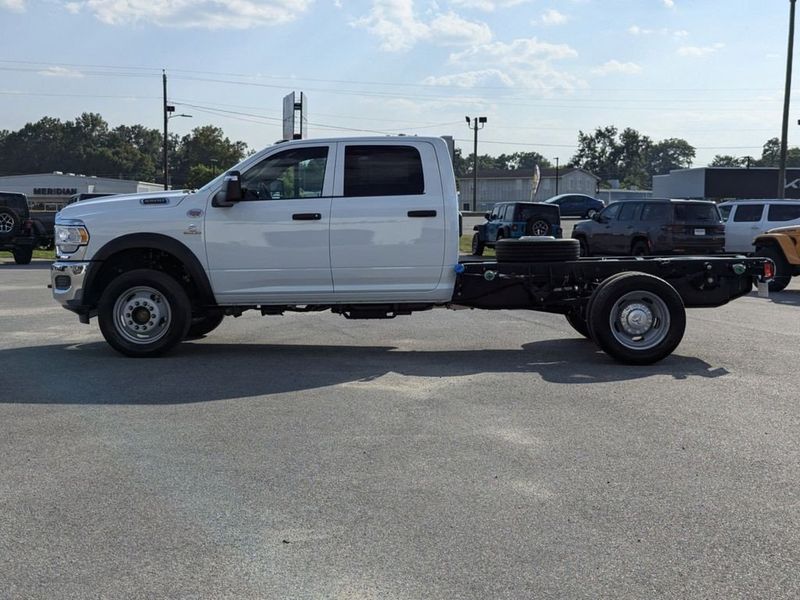 2024 RAM 5500 Tradesman Chassis Crew Cab 4x4 60