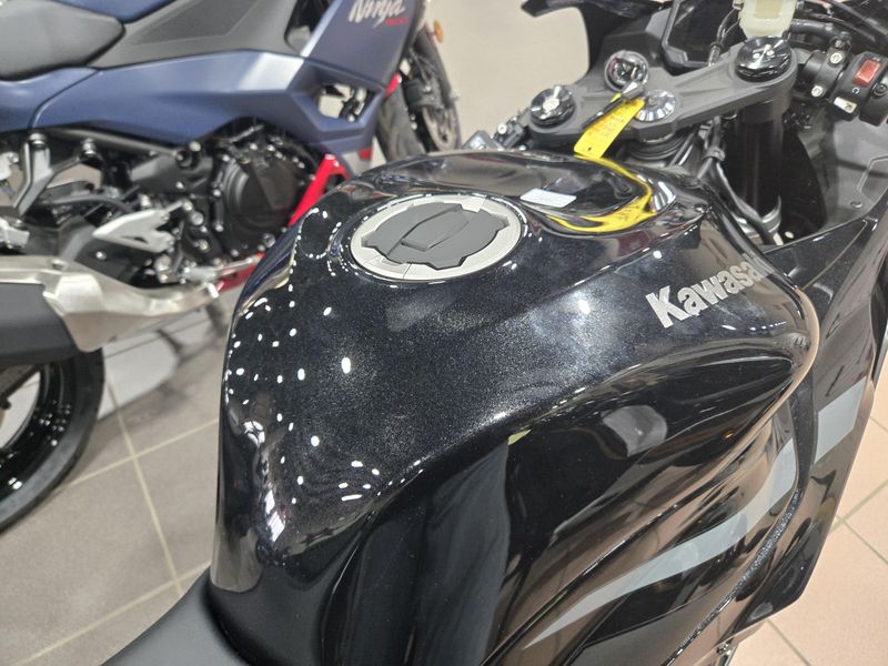 NEW 2026 KAWASAKI NINJA ZX6R Image 11