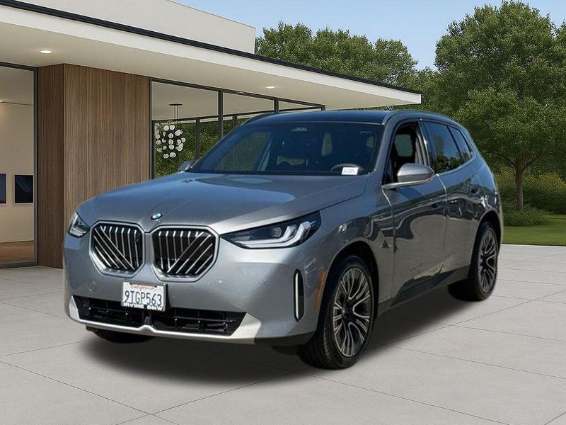 Used 2025 BMW X3 30 xDriveImage 2