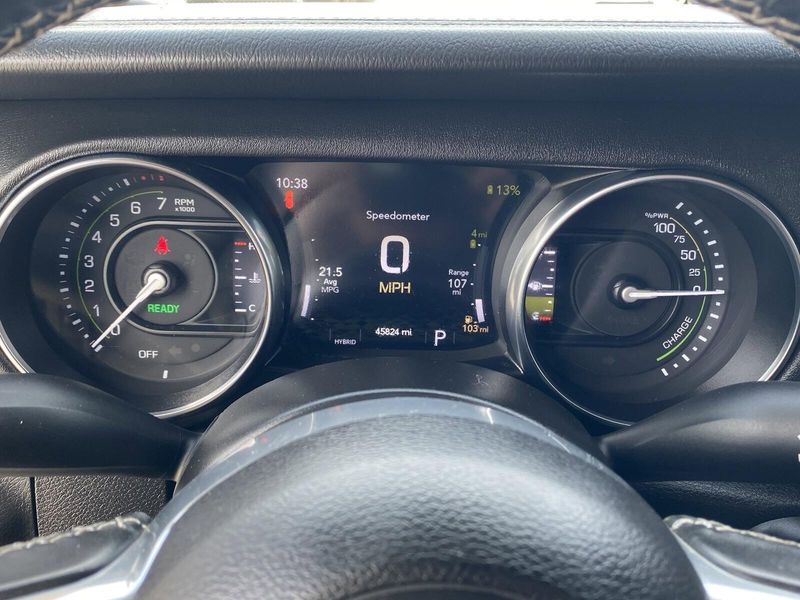 2022 Jeep Wrangler 4xE Unlimited Sahara 4xeImage 29