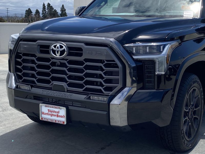 2024 Toyota Tundra PlatinumImage 8