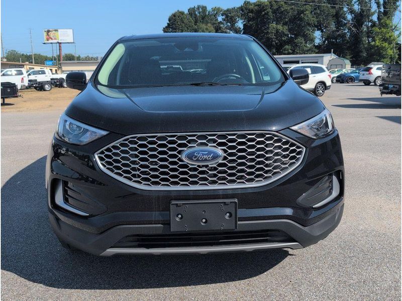 2024 Ford Edge SELImage 8
