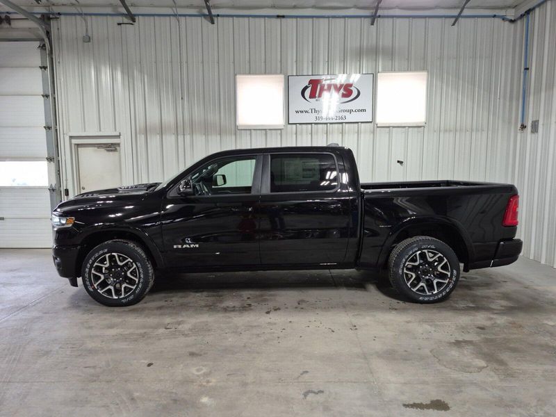 2025 RAM 1500 Laramie Crew Cab 4x4 5