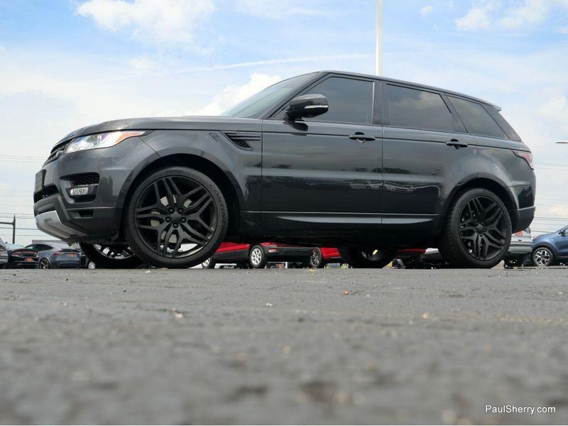 2015 Land Rover Range Rover Sport HSEImage 15