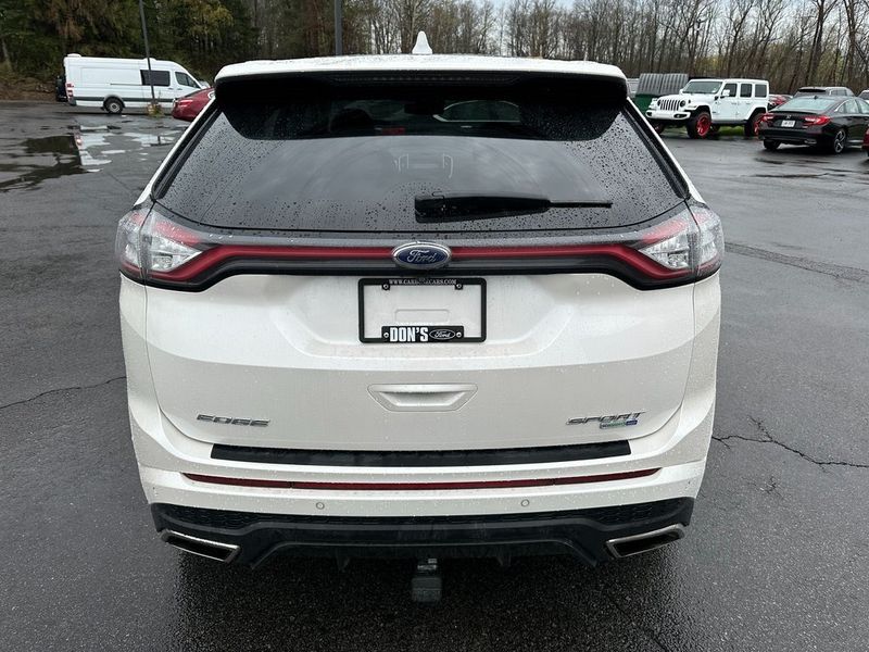2016 Ford Edge SportImage 16