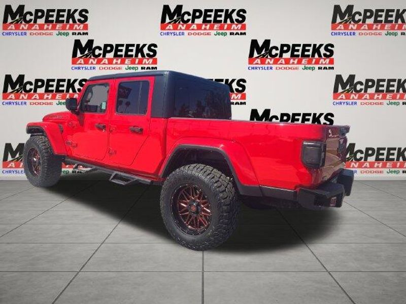 Used 2022 Jeep Gladiator SportImage 3