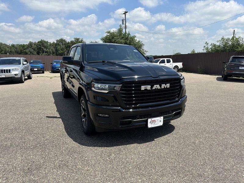 2025 RAM 1500 Laramie Crew Cab 4x4 5