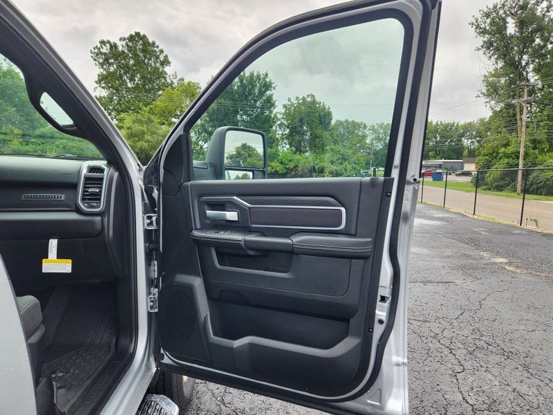 New 2026 RAM 2500 Big Horn Crew Cab 4x4 6'4' Box